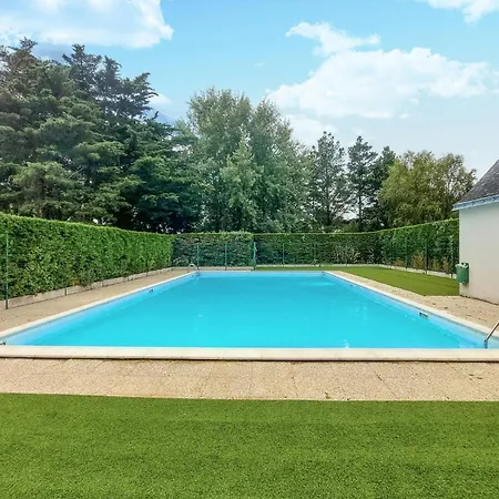 3 Bedroom Gorgeous In * Batz-sur-Mer